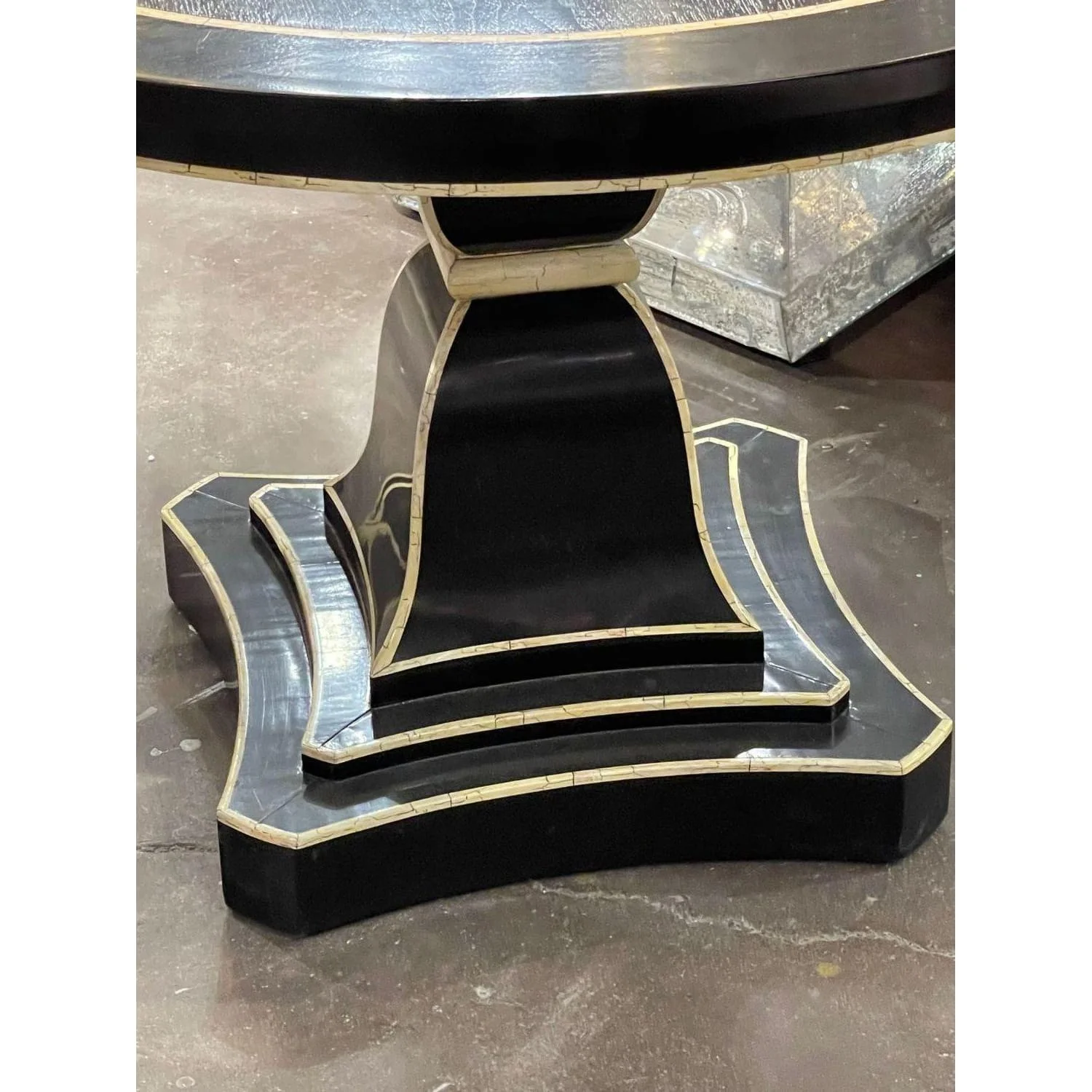 Vintage Italian Ebonized Oak and Bone Inlaid Center Table - Image 5