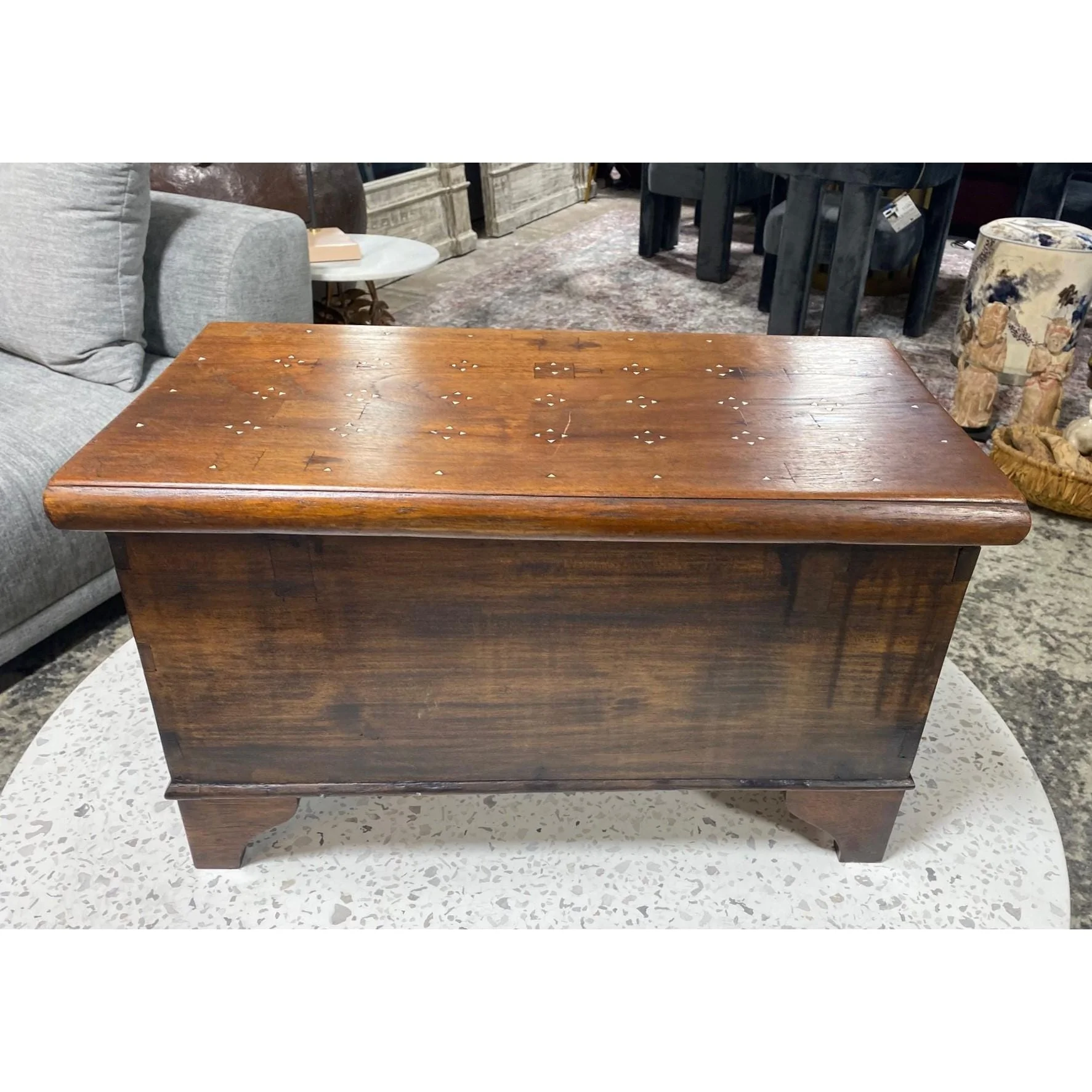 Beautiful Moorish Syrian or Asian Inlaid Inlay Wood Box Storage Chest Trunk - Image 4