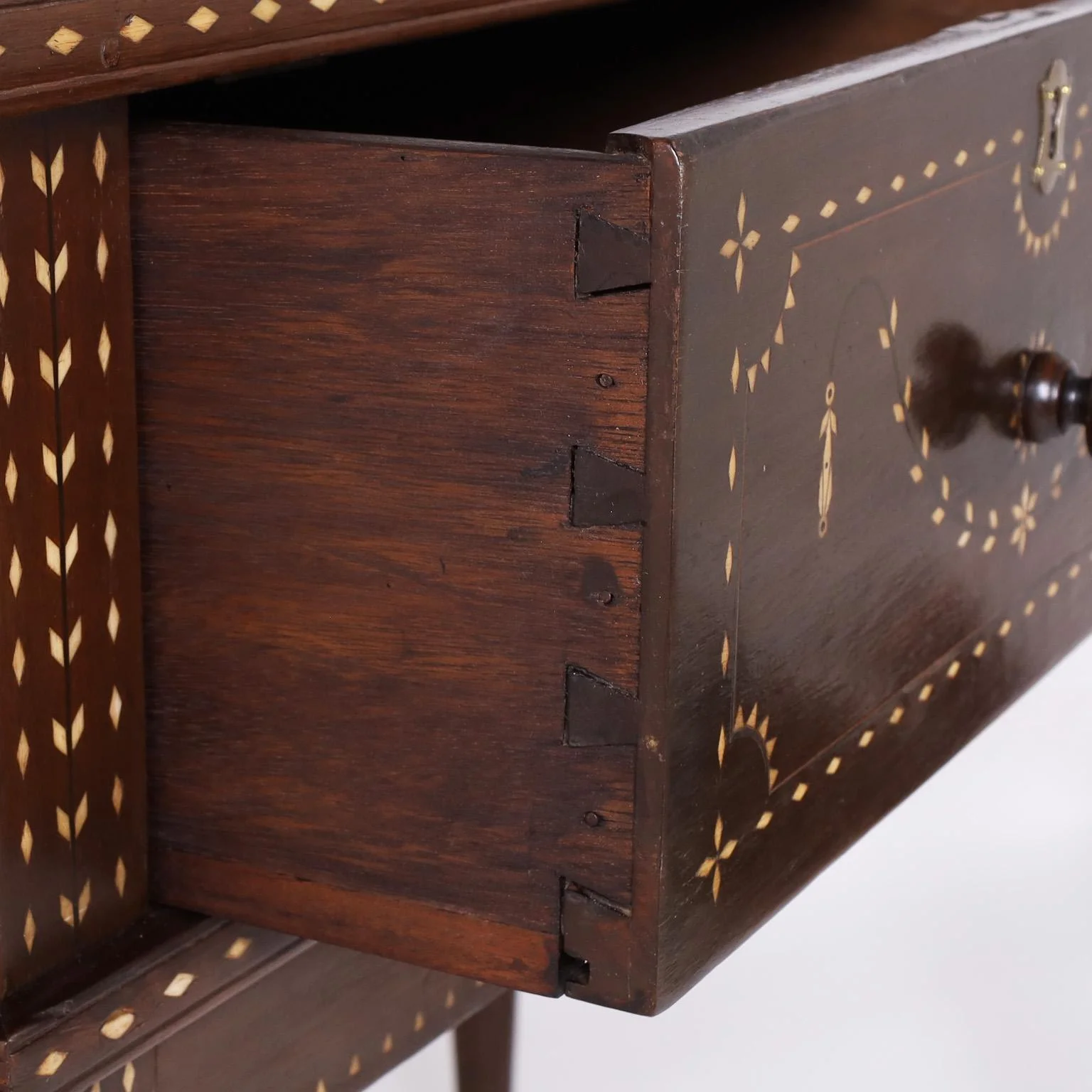 Bone Inlaid Filipino Server or Hunt Board - Image 7