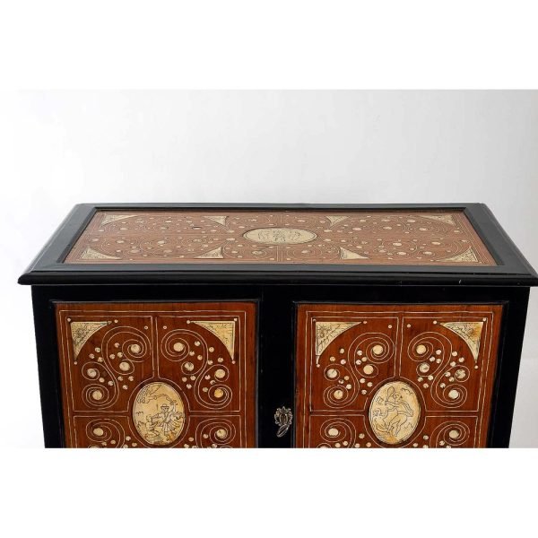 17th Century North-Italian Collectors Cabinet, circa 1650-1690 - Image 9