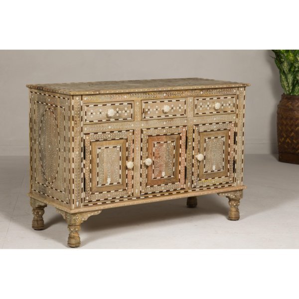 Anglo-Indian Style Mango Wood Buffet with Geometric Bone Inlay - Image 5