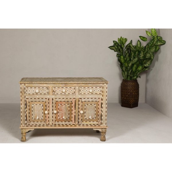 Anglo-Indian Style Mango Wood Buffet with Geometric Bone Inlay - Image 4