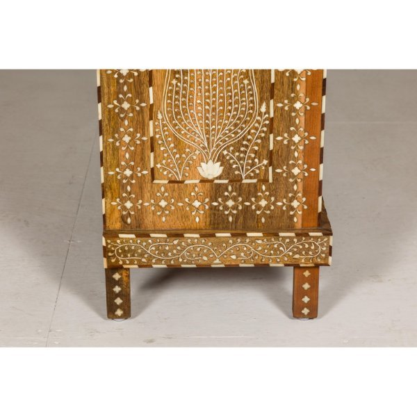 Anglo-Indian Style Mango Wood Four-Drawer Chest with Foliage Themed Bone Inlay - Image 15