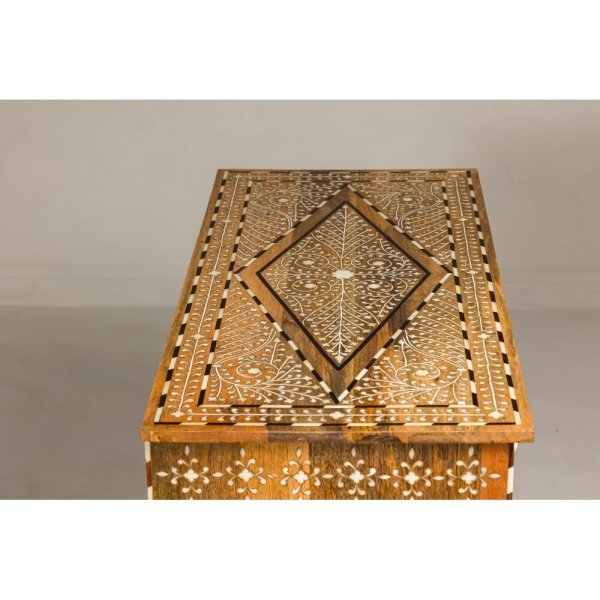 Anglo-Indian Style Mango Wood Four-Drawer Chest with Foliage Themed Bone Inlay - Image 8